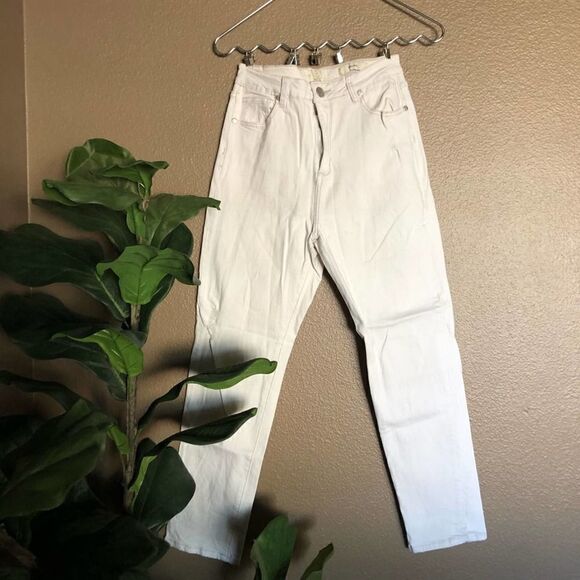 Cotton On White High 90s Jeans Size 6 - Picture 1 of 6